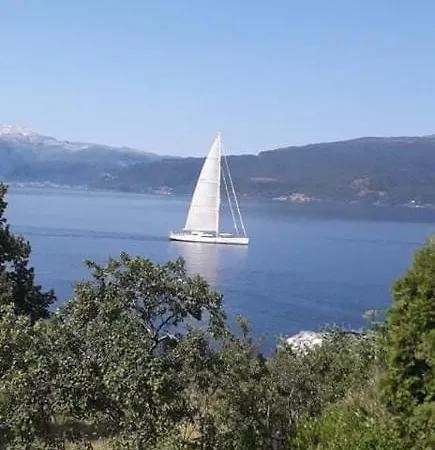 Fjord Side Leilighet *
